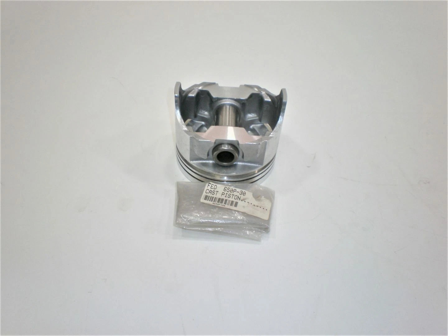 Federal Mogul Sealed Power 650P-30 Marine Engine Motor Cast Dish Piston
