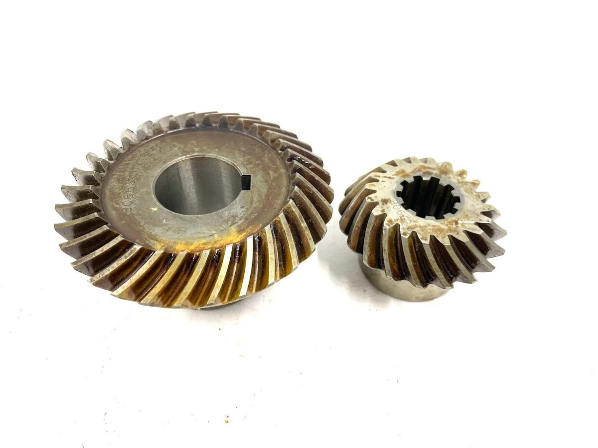 Volvo Penta 806625 OEM Marine AQ BB Series Sterndrive Lower Unit Gear Set