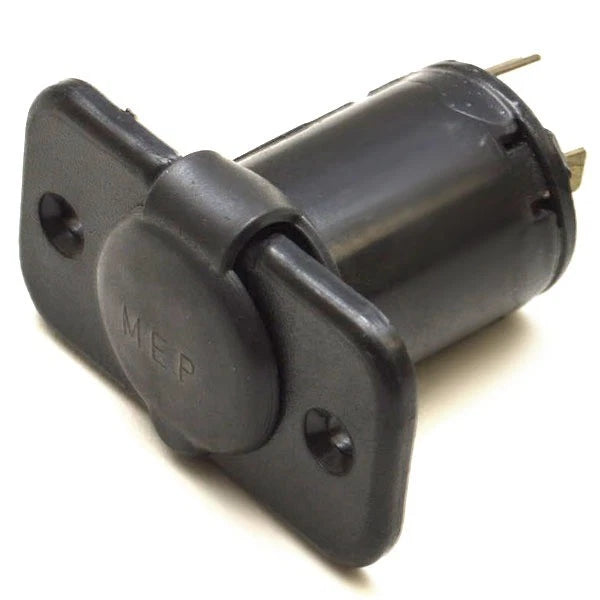 Pontoon Boat 12 Volt Power Outlet