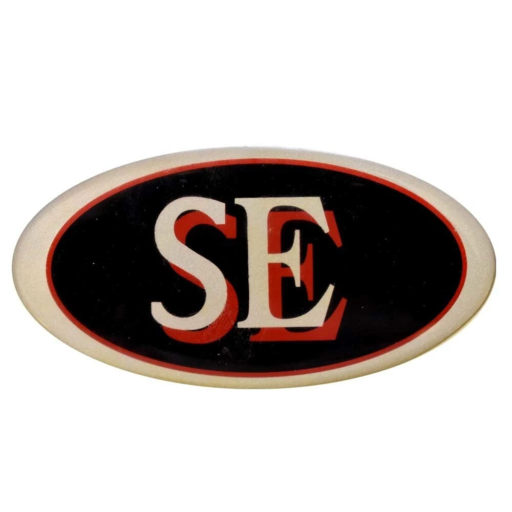 Lund Boat Raised Decal 1987715 - SE Red/Black/Silv Er 3 3/4 X 2 Inch