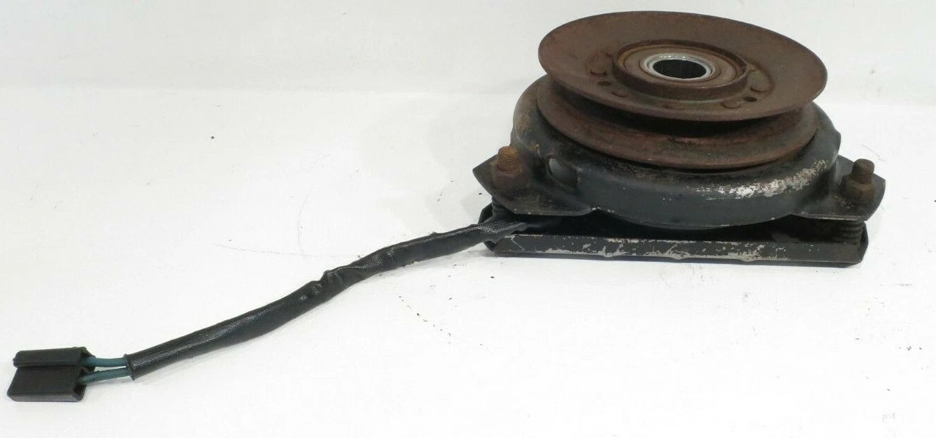 OEM John Deere LAWN GARDEN TRACTOR ELECTROMAGNETI C CLUTCH WARNER Fits AM122969