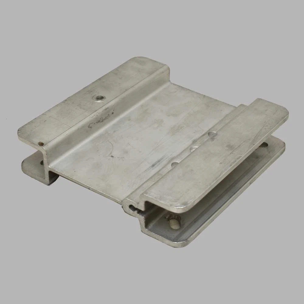 Springfield Boat Seat Mount Insert - Trac-Lock 6 5/8 Inch Aluminum