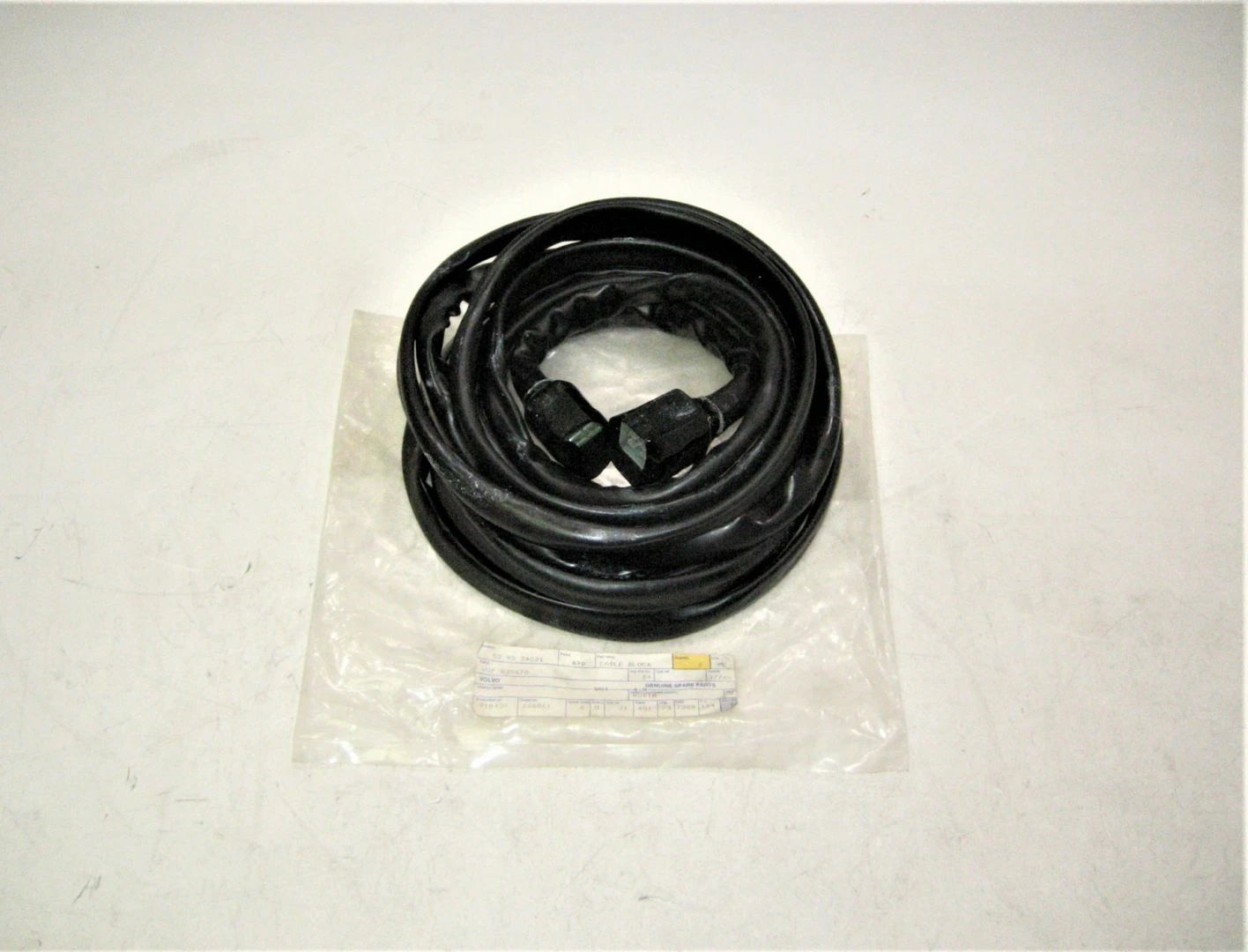 Volvo Penta 835670 Instrument Panel 20' Cable Block Trunk Harness