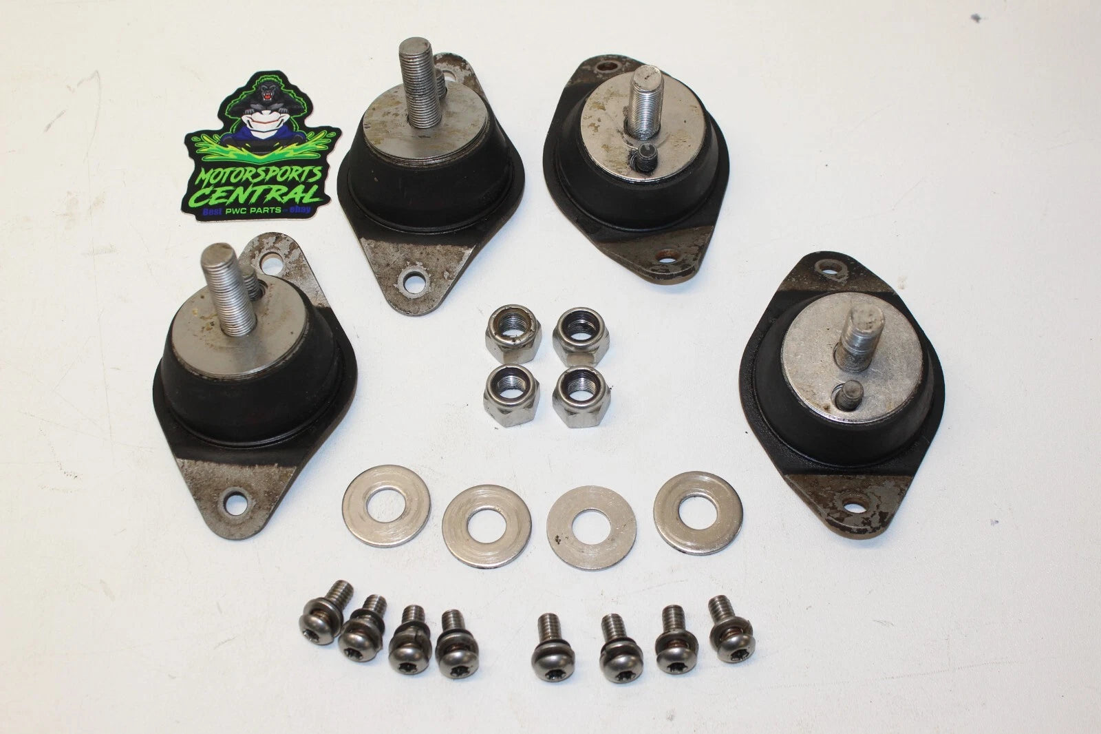 92-04 MANY POLARIS PERSONAL WATERCRAFT MOTOR ENGINE MOUNTS COMPLETE SET 3021254