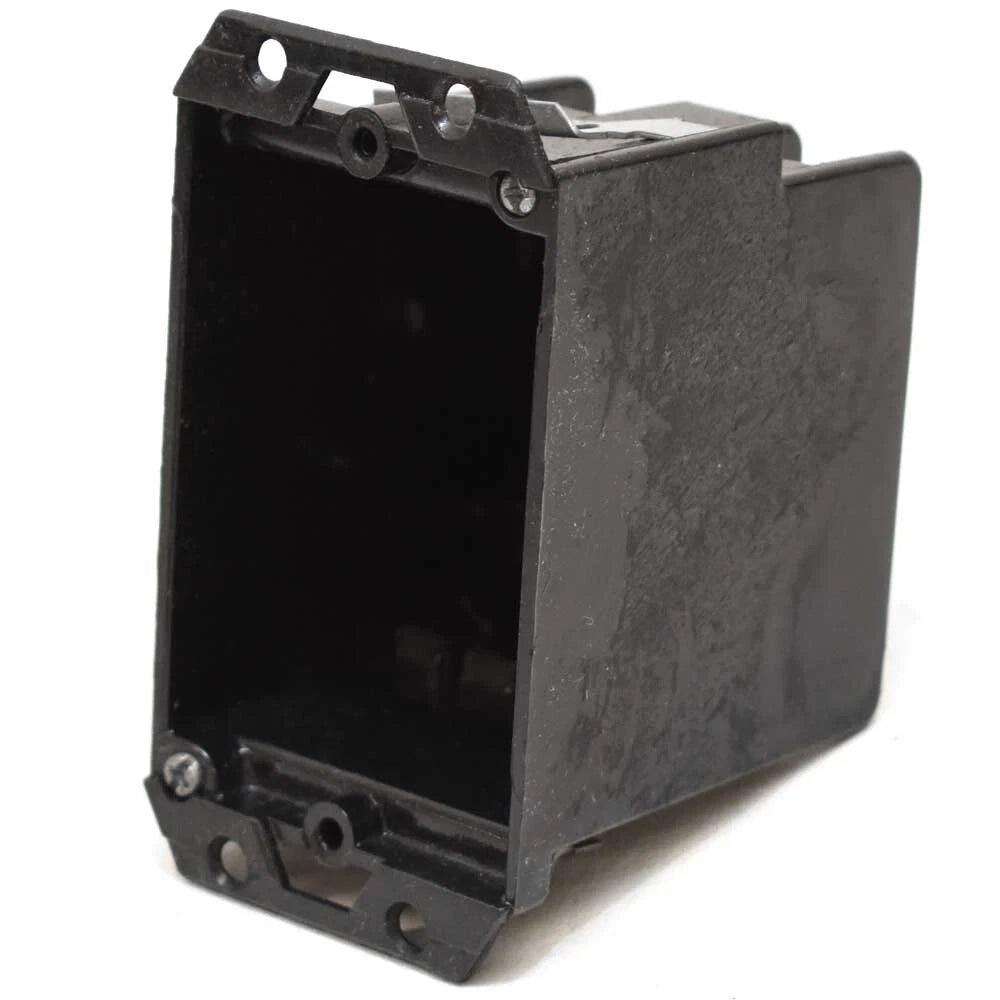 Thomas Betts Boat Outlet Box 114-OW - Rinker 1-Gang 2 1/2 Inch Black