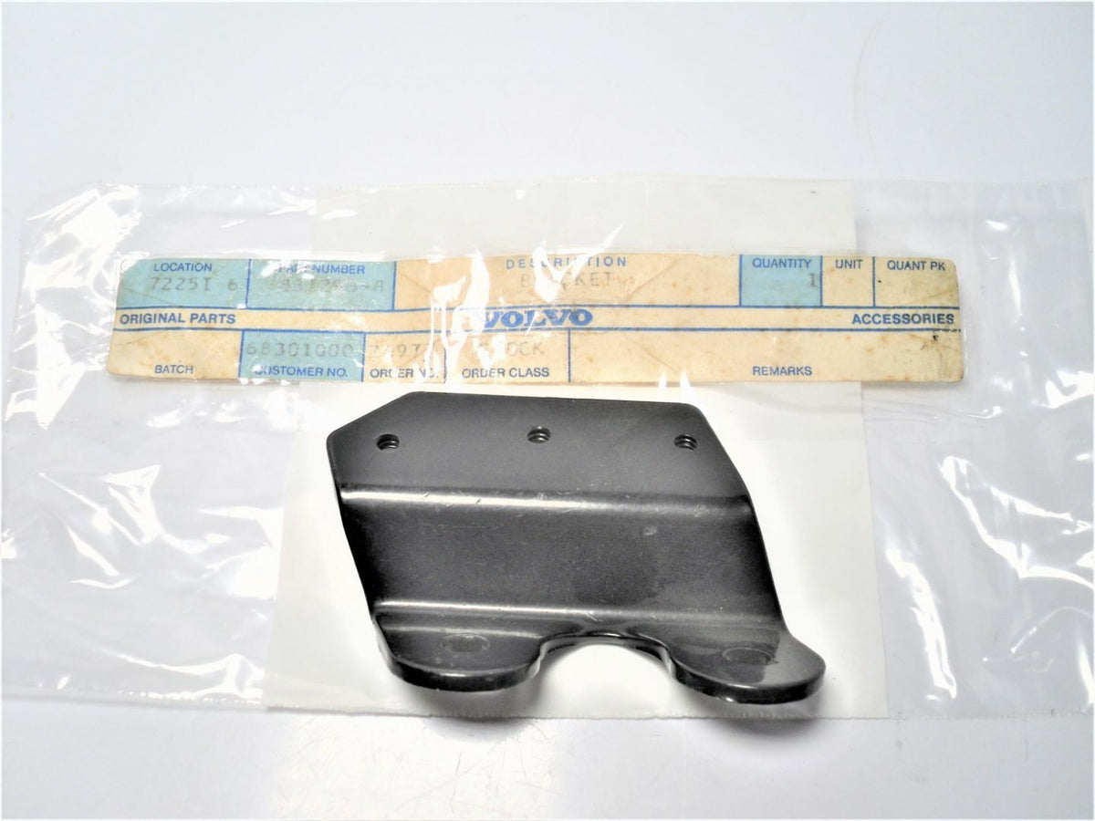 Volvo Penta 831206 AQ BB Series Marine Engine Throttle Control Cable Bracket