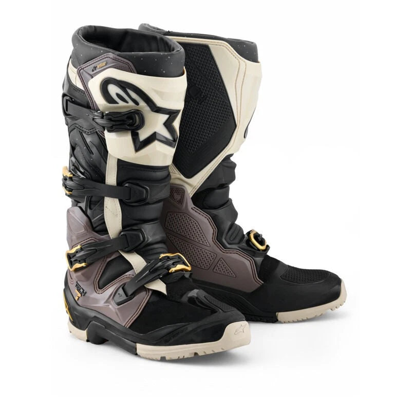 Alpinestars Boots TECH 7 Drystar Enduro Black Dark Grey Gold