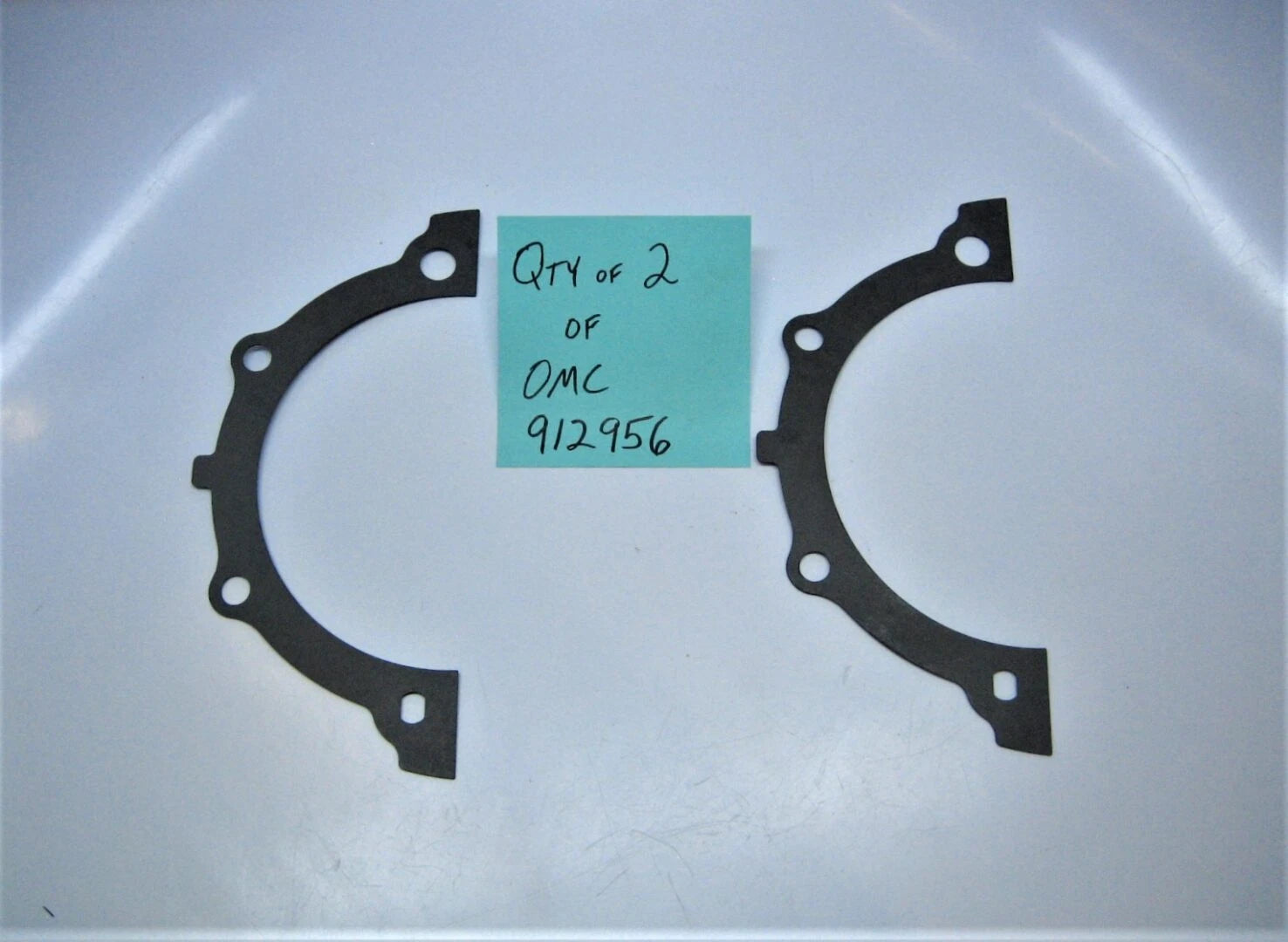 OMC 912956 *2 Pack OEM Sterndrive Engine Crankcase Seal Gaskets -3852656