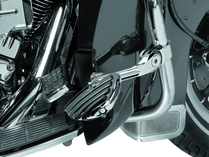 Kuryakyn Tour-Tech Cruise Mount Arm with ISO Wing Pegs for Harley 2010-2023