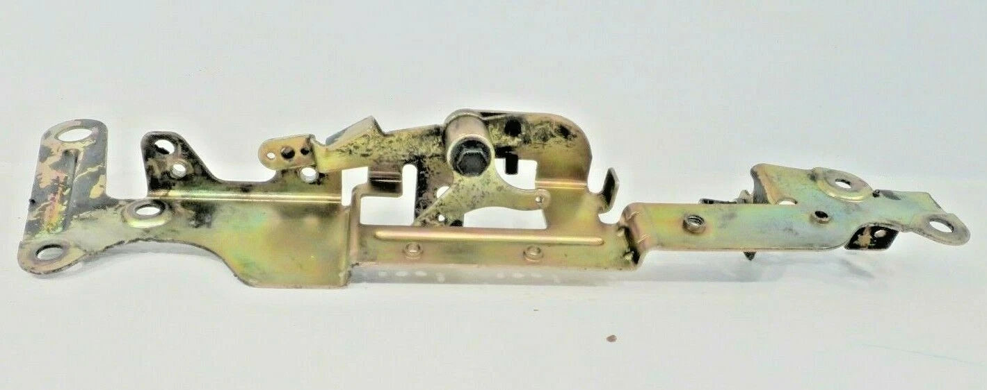 OEM Kohler OHC 18 HP LAWN MOWER ENGINE V-TWIN CONTROL BRACKET 16 HP TH18-54510