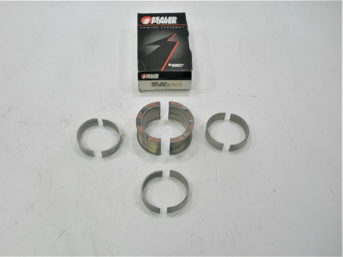 Federal Mogul Sealed Power 5085M30 Marine Motor Engine Main Bearing Set