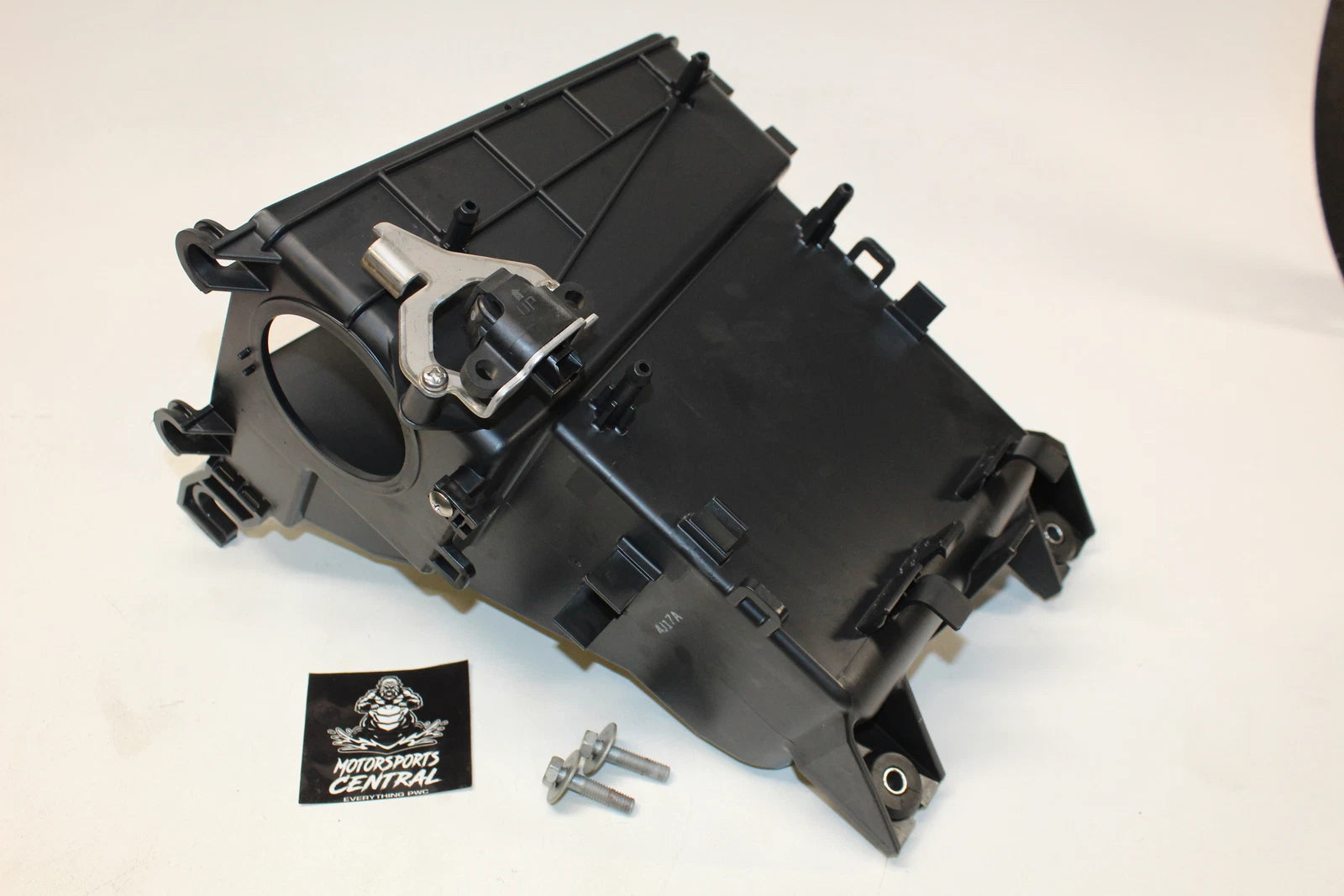 YAMAHA WAVERUNNER EX SPORT AIR CLEANER LOWER FILTER BOX AIRBOX