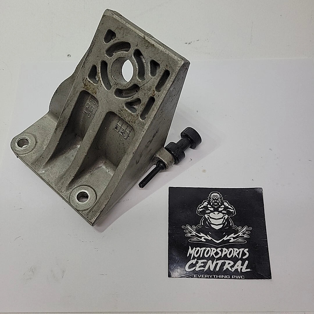1999-2001 WaveRunner XL GP1200R Yamaha OEM Rear Upper Motor Mount Bracket