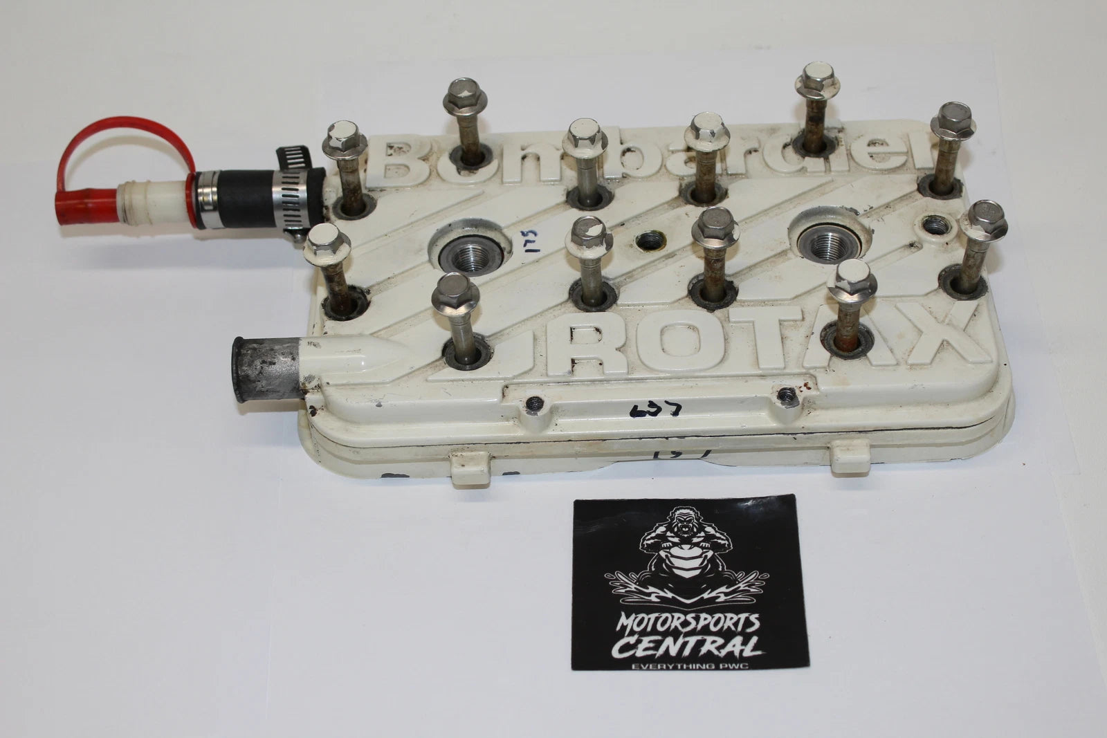 657 650 SEA-DOO GTX ENGINE CYLINDER HEAD TOP COVER DOME DOMES