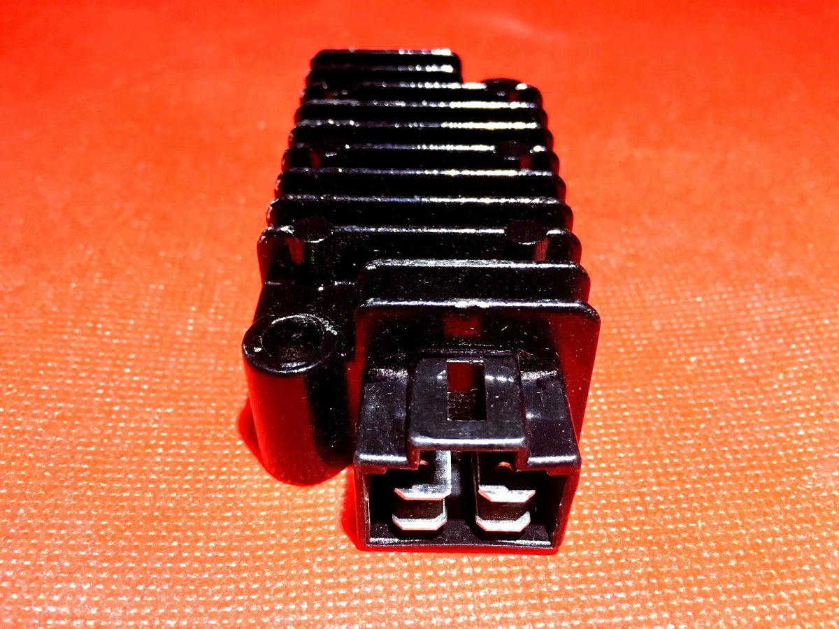 RECTIFIER VOLTAGE REGULATORS 4 PIN GY6 SCOOTER MOPED ATV